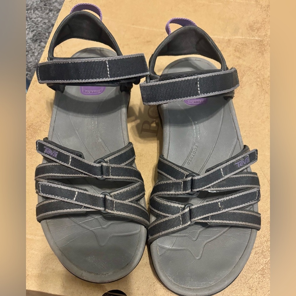 TEVA Tirra Women's Blue/Grey strappy adjustable hiking sandals sz 9